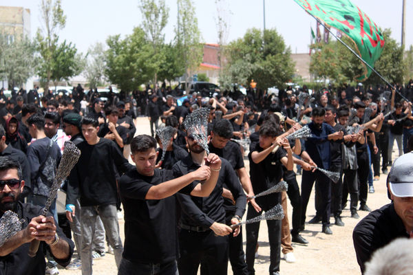 عزاداری تاسوعای حسینی در شهر درق 