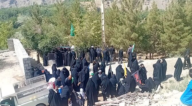 جاماندگان اربعین؛ هم‌قدم با زائران کربلا
