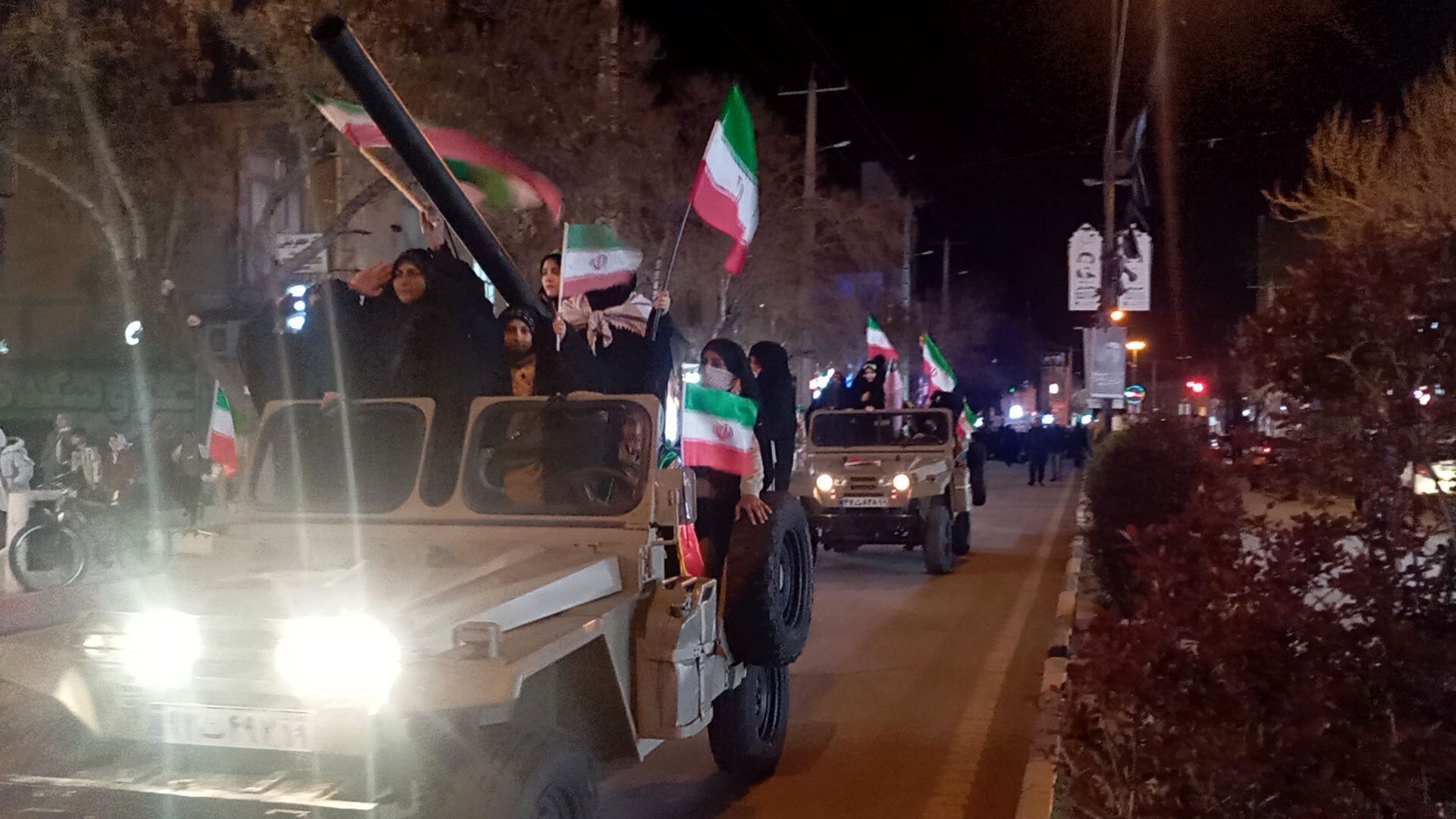 اجتماع باشکوه دختران و بانوان شهرستان قروه 