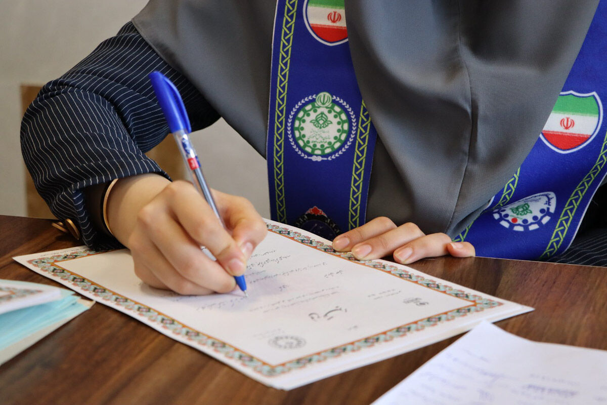 نشست هم‌اندیشی خبرنگاران پانا سملقان و تقدیر از خبرنگاران فعال