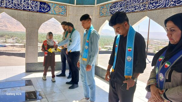 گامی در مسیر شهدا