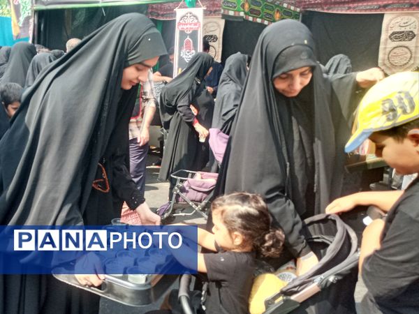 برپایی موکب عشاق الحسین سازمان دانش‌آموزی شهر تهران