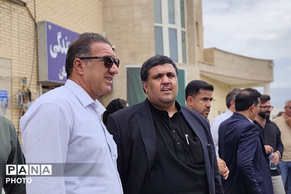 سفر وزیر بهداشت، درمان و آموزش پزشکی به کوه‌چنار فارس
