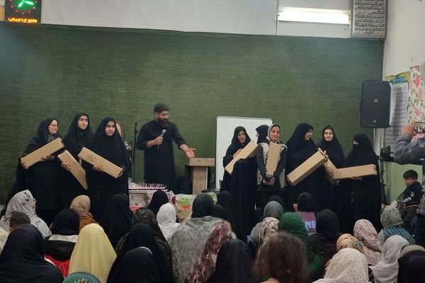 شکوفه‌های پاداش در سپیده‌دم اعتکاف