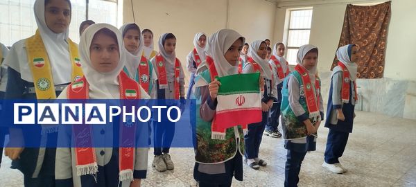 دوره‌های آموزشی یاور مربیان؛ گامی برای توانمندسازی دانش‌آموزان پیشتاز