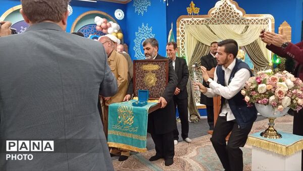 آیین جشن تولد فرزندان شهدا در مسجد مقدس جمکران