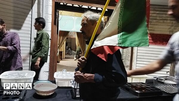 چایخانه حوزه علمیه گلشن در شب صد و شصت و دوم 