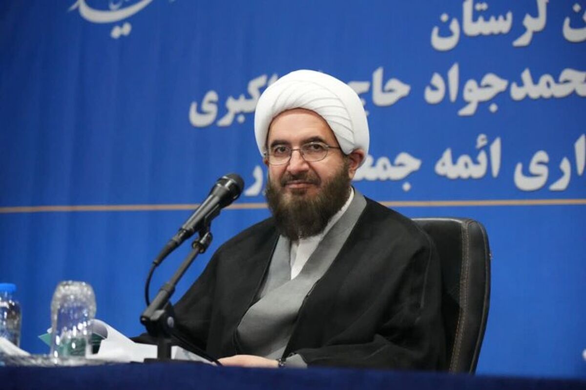 همه دستگاه‌ها باید در حد توان از دانش‌آموزان پشتیبانی کنند