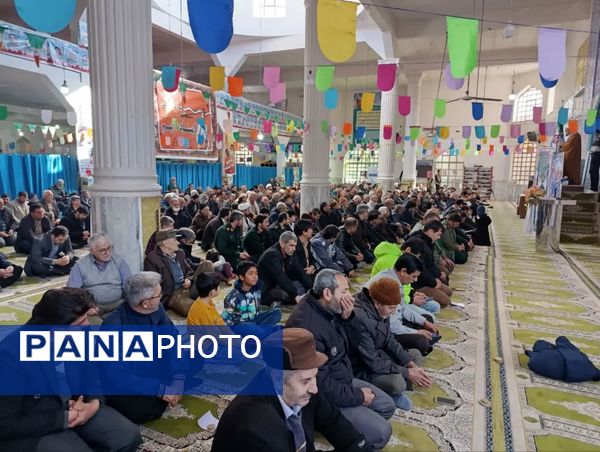 برپایی میز خدمت مشاوره در مصلی نماز جمعه آشخانه