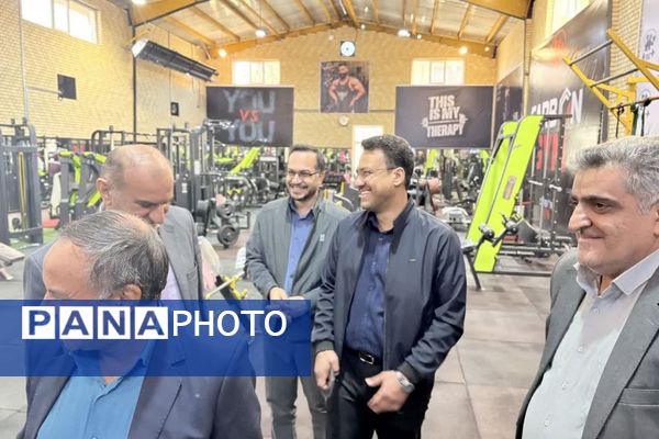 بازدید مشاور وزیر آموزش‌وپرورش از پروژه‌های درحال ساخت شهرستان زرقان