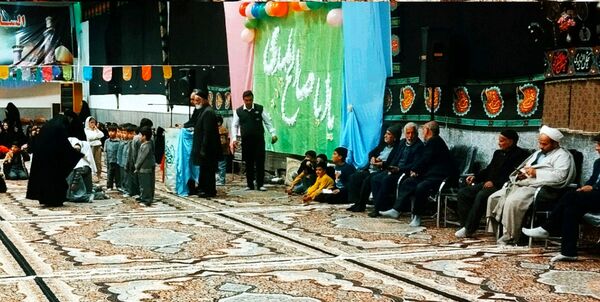 جشن ولادت امام زمان(عج) در حسینیه حسینی روستا ارغا خلیل آباد