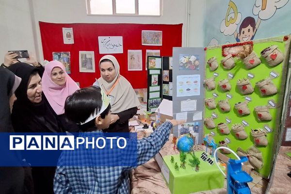 خلاقیت دانش‌آموزی در نمایشگاه جابر زیر ذره‌بین کارشناسان آموزش‌وپرورش قدس