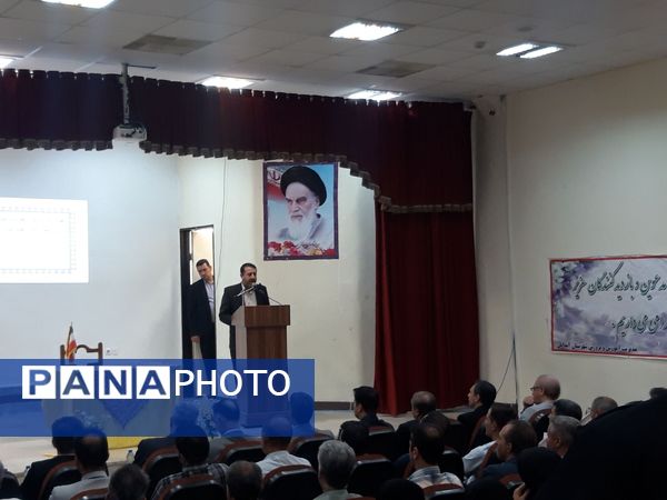 معاون وزیر آموزش و پرورش با مدیران مدارس شهرستان آبدانان دیدار کرد