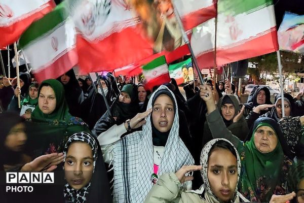 وحدت، راز ماندگاری شب‌های حماسه است
