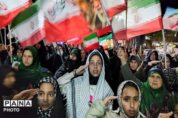وحدت، راز ماندگاری شب‌های حماسه است