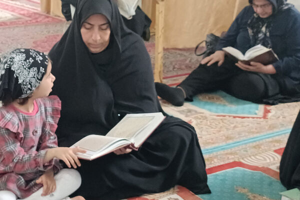 برگزاری مراسم معنوی اعتکاف در شهر صغاد