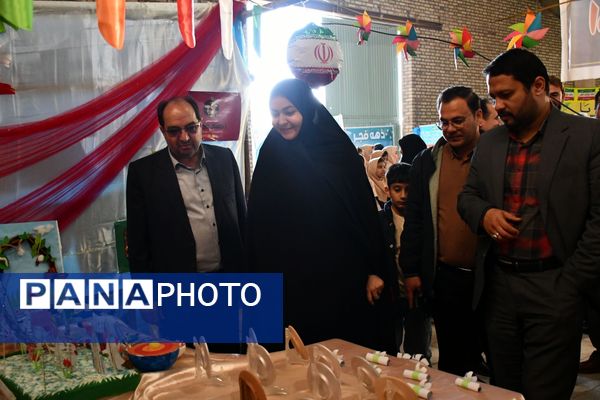  جشن "ایران مون" در مدرسه شهید اتحادی مه ولات