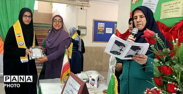 تقدیر از نفرات برتر درسی فرهنگی و هنری جشنواره خوارزمی همزمان با عید غدیر