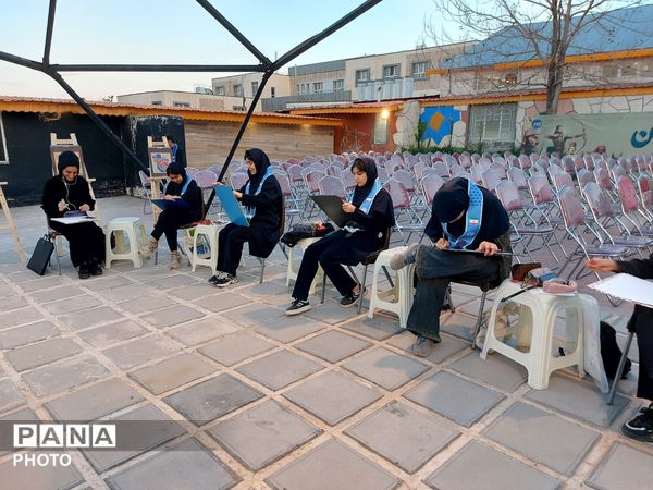 بازدید معاون فعالیت های سازمان دانش آموزی کشور از پاتوق برمدار ایران