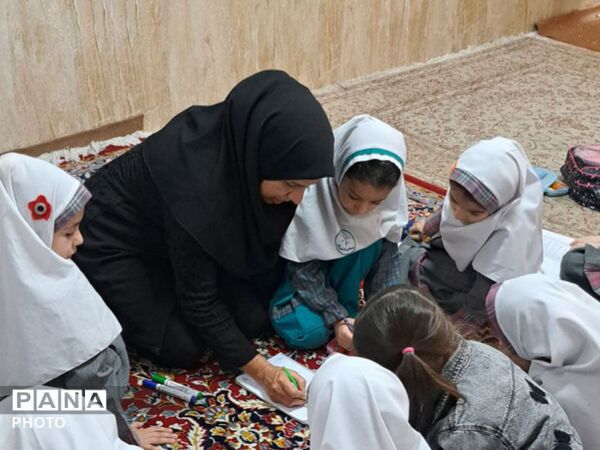 از مدرسه تا مسجد، پیوند نور و دانش آینده ای روشن برای ایران