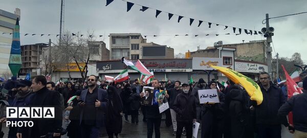 اجتماع بزرگ مردم کرج در راهپیمایی روز قدس
