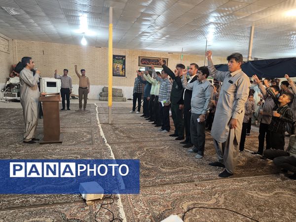 جشن آغاز سال تحصیلی و گرامیداشت هفته دفاع مقدس در حسینیه سیدالشهداء روستای مزرعه شهید بهشتی