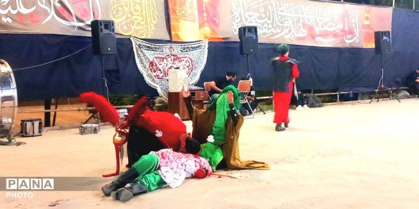 تجلی عزاداری شب تاسوعا  در شهر مهستان 