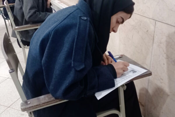 ادامه امتحانات در بهمن ماه