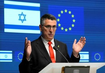 تل‌آویو: مقامات دمشق شورشی‌هایی هستند که کت‌وشلوار پوشیده‌اند