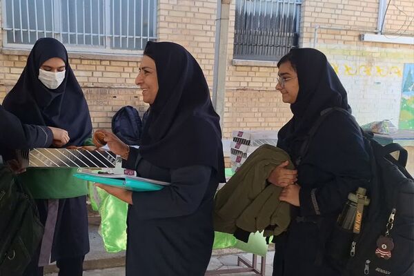از ظهور نور تا درخشش فجر در دبیرستان پویش