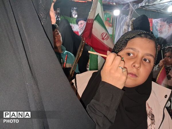 حضور دهه نودی ها در قلب اجتماعات بلوار فضل نیشابور