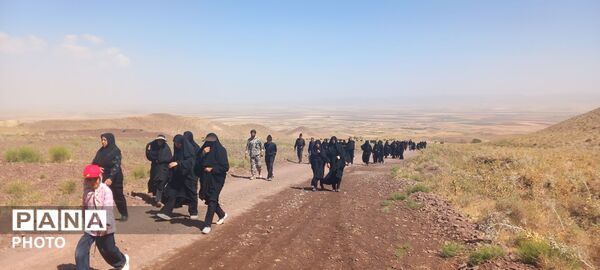 آیین بزرگداشت جاماندگان اربعین در کلاته بایزید