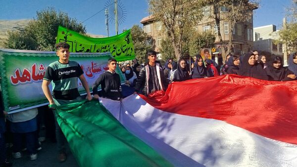 راهپیمایی ۱۳ آبان در دورود؛ تجلی حمایت از آرمان‌های انقلاب اسلامی