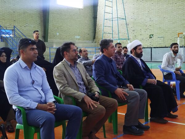 اعزام کاروان تجهیزات ورزشی - بهداشتی مهر بانشاط به مدارس فاروج 