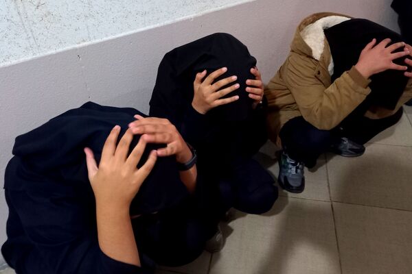 مانور زلزله در دبیرستانه دخترانه شاهد فیض ناحیه 3 شیراز