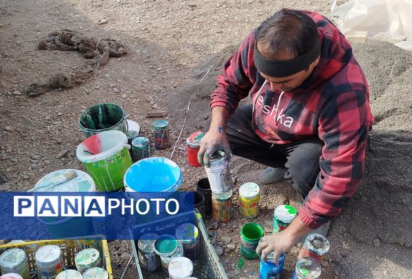 نقاشی دیوارهای آموزشگاه مرحوم حسین نساجیان کاشمر