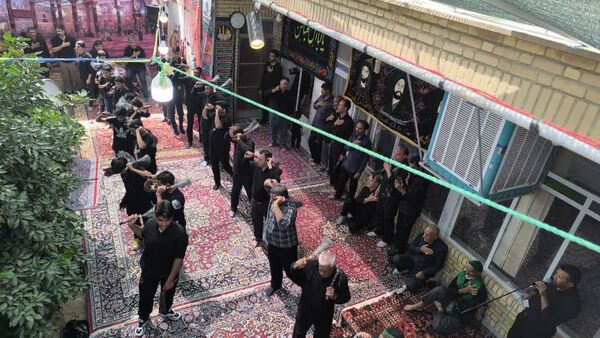 مراسم عزاداری و زنجیرزنی تاسوعای حسینی در شهر حسن آباد جرقویه علیا 