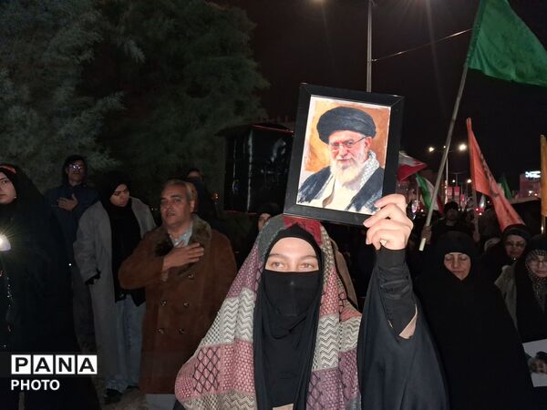 پدر از میان ما رفته ولی پسرش باز علمدار شده 