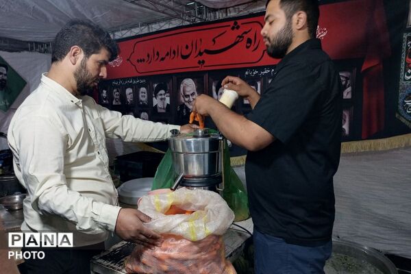 آماده‌سازی موکب‌های جشن ولایت به همت سازمان دانش‌آموزی رباط‌کریم