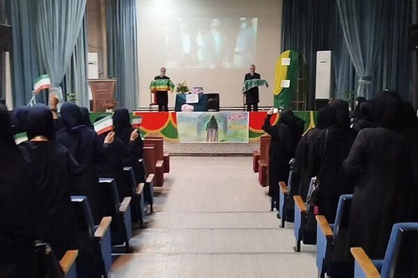 افتتاحیه طرح مصباح الهدی و جشن میلاد حضرت زینب(س) دبیرستان ریحانه النبی باقرشهر 