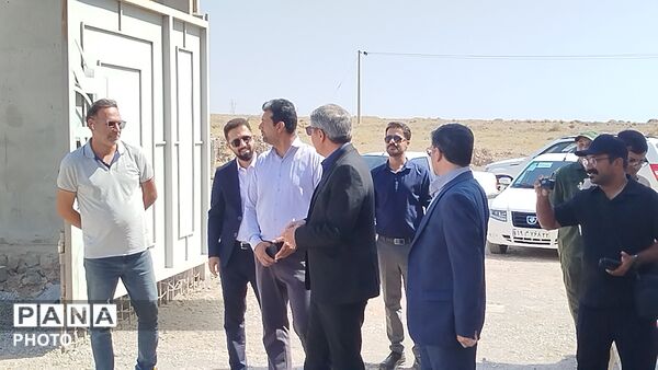 بازدید فرماندار شهرستان کاشمر از پست برق شهرک صنعتی جدید 
