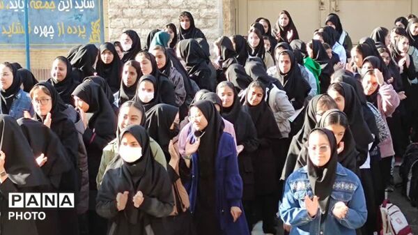 افتتاحیه المپیاد ورزشی در دبیرستان دخترانه پروین اعتصامی