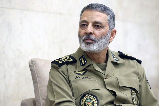 فرمانده کل ارتش: خانواده سالم سبب سلامت جامعه می‌شود