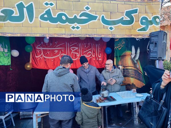 قاب پانا میزبان ساعات اولیه جشن بزرگ خیابانی در نیشابور 