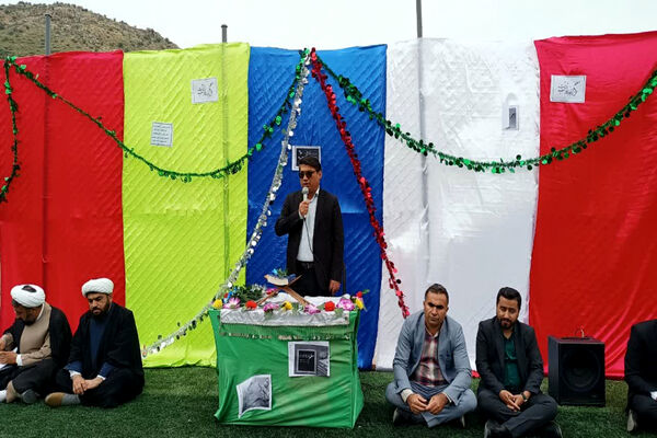 نواختن زنگ سپاس معلم در مدرسه الزهرا شهرستان مارگون