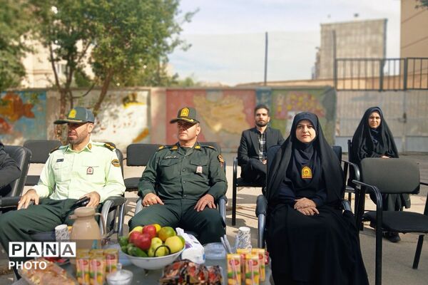 لبخند کودکان، شکوه عاطفه؛ خاطره‌ای فراموش‌نشدنی از جشن عاطفه‌ها در دبستان بنت‌الهدی