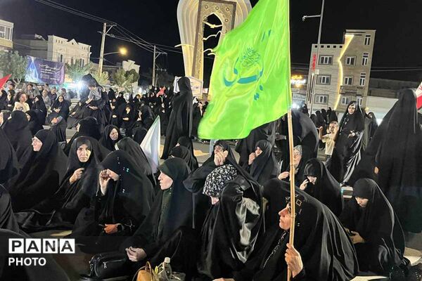 همزمان با شهادت امام حسن عسکری(ع)؛ مردم در چهلم رهبر شهید انقلاب به میدان آمدند
