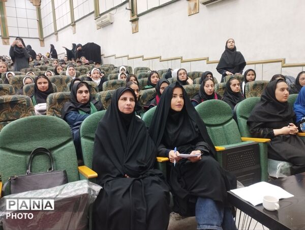  جشنواره فرهنگی هنری فردا در پاکدشت
