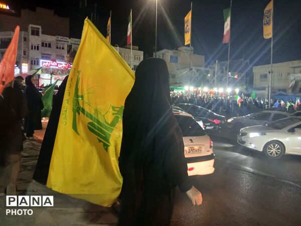اهتزاز همیشگی پرچم سه رنگ کشورمان