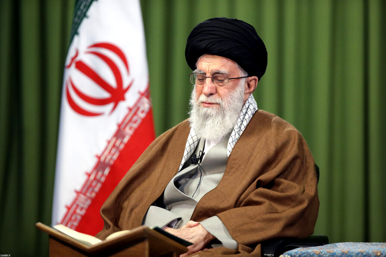 قرآن‌باوری رهبر شهید؛ الگویی برای جامعه قرآنی